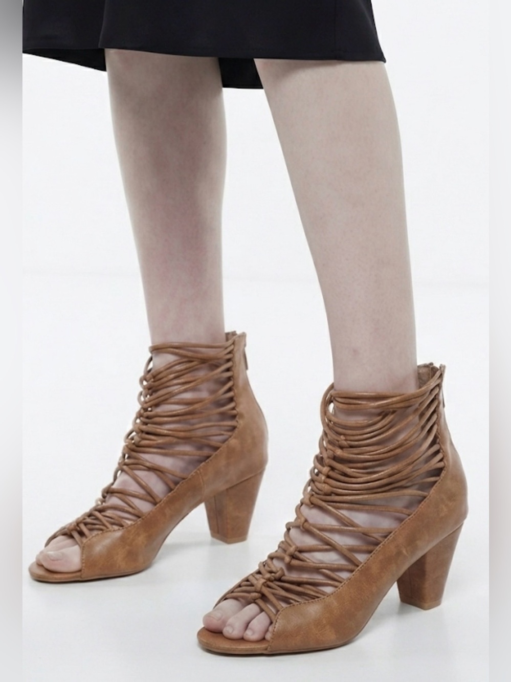 CROWN SANDALS